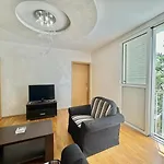 Family Three Bedroom Apartment Petrovac