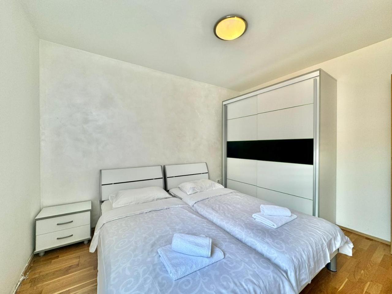 Apartment Family Three Bedroom Petrovac